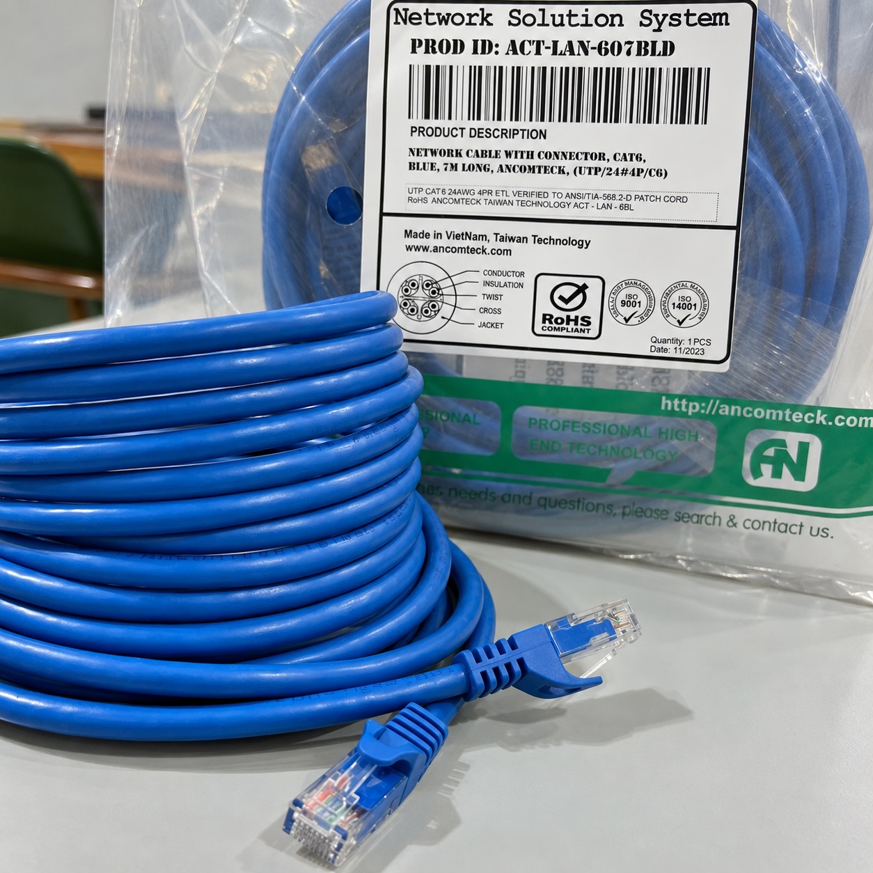 DÂY NHẢY PATCH CORD CAT6 UTP 7M lõi đồng 100% pass Fluke, đầu đúc ACT-LAN-607BLD